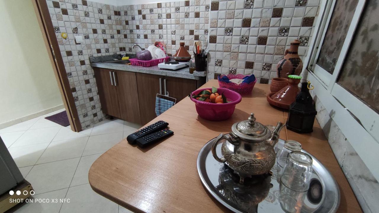 Beautiful Ground-floor With Portable Air Conditioning, Parking, And Free Wi-fi 公寓 卡萨布兰卡