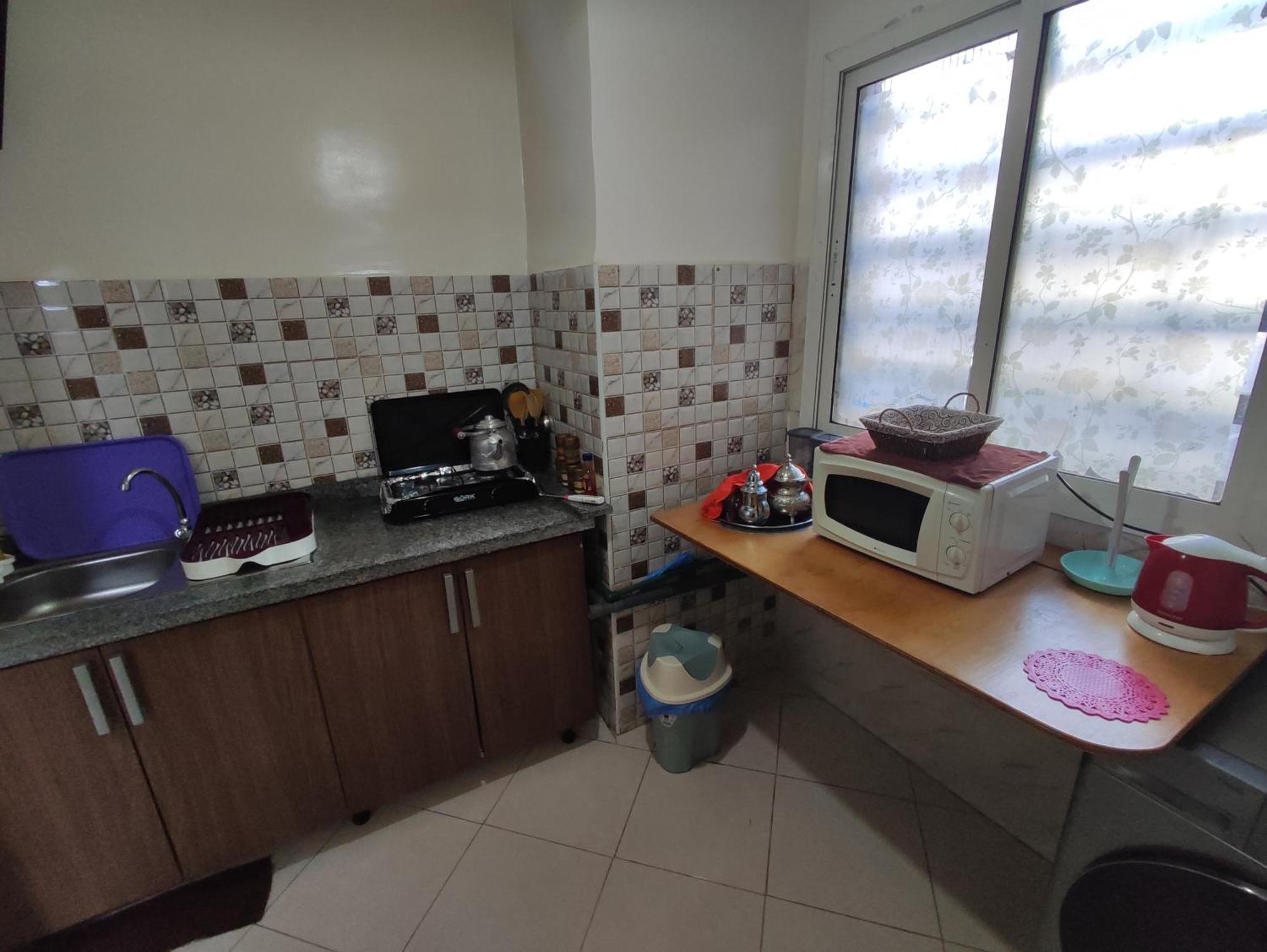 Beautiful Ground-floor With Portable Air Conditioning, Parking, And Free Wi-fi Casablanca